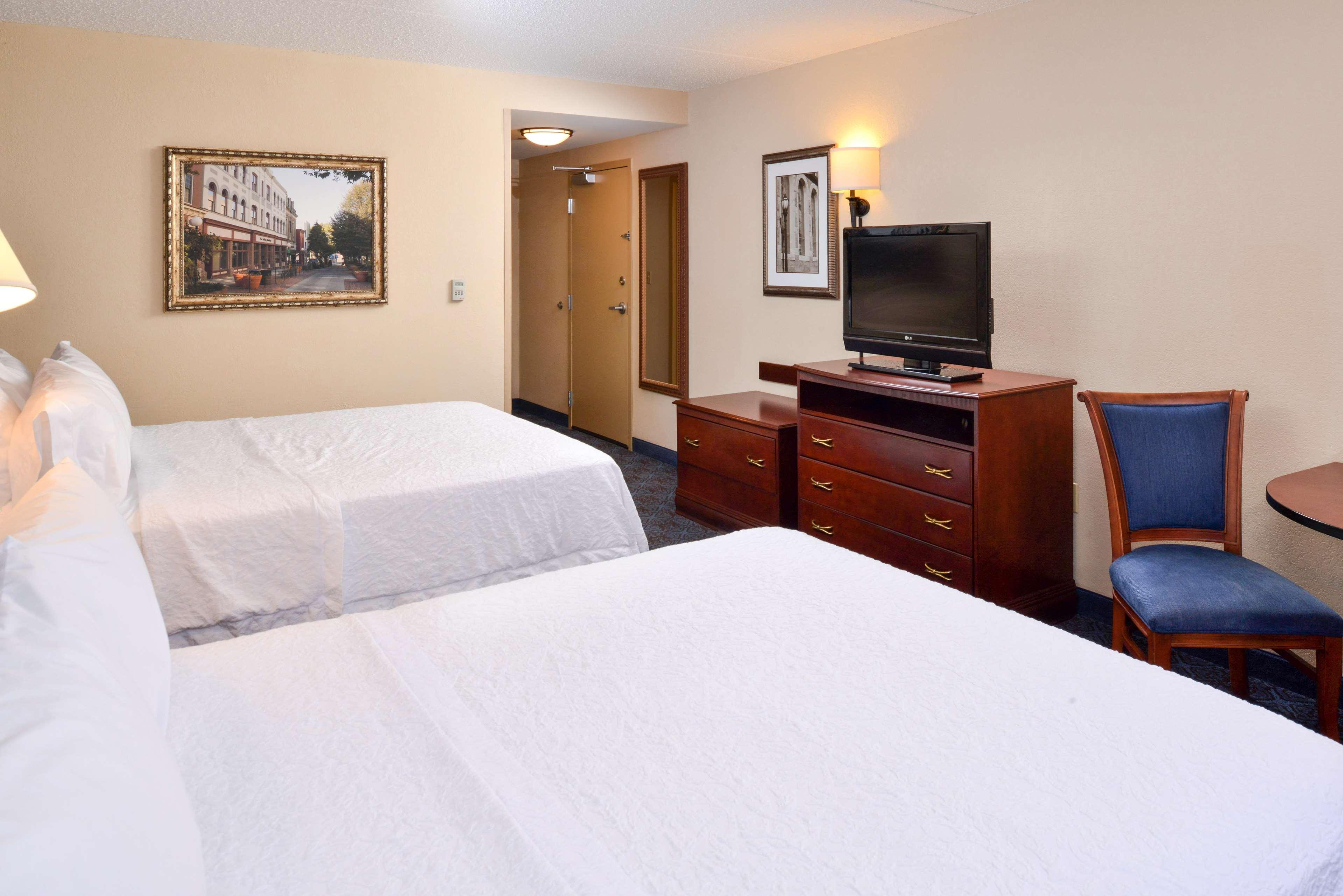 Hampton & 3* Fruitland