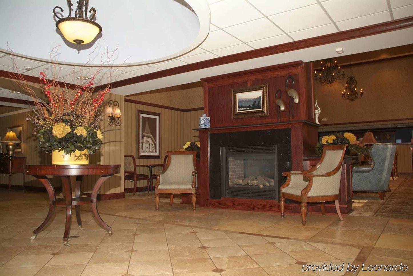 Hotel Hampton & Fruitland