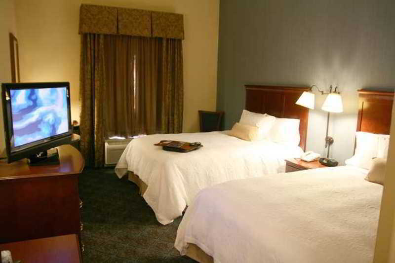 Hampton & 3* Fruitland